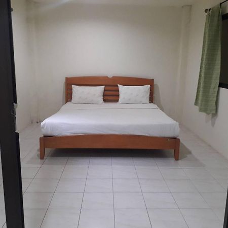 Penzy Guest House Chaweng  Exterior photo