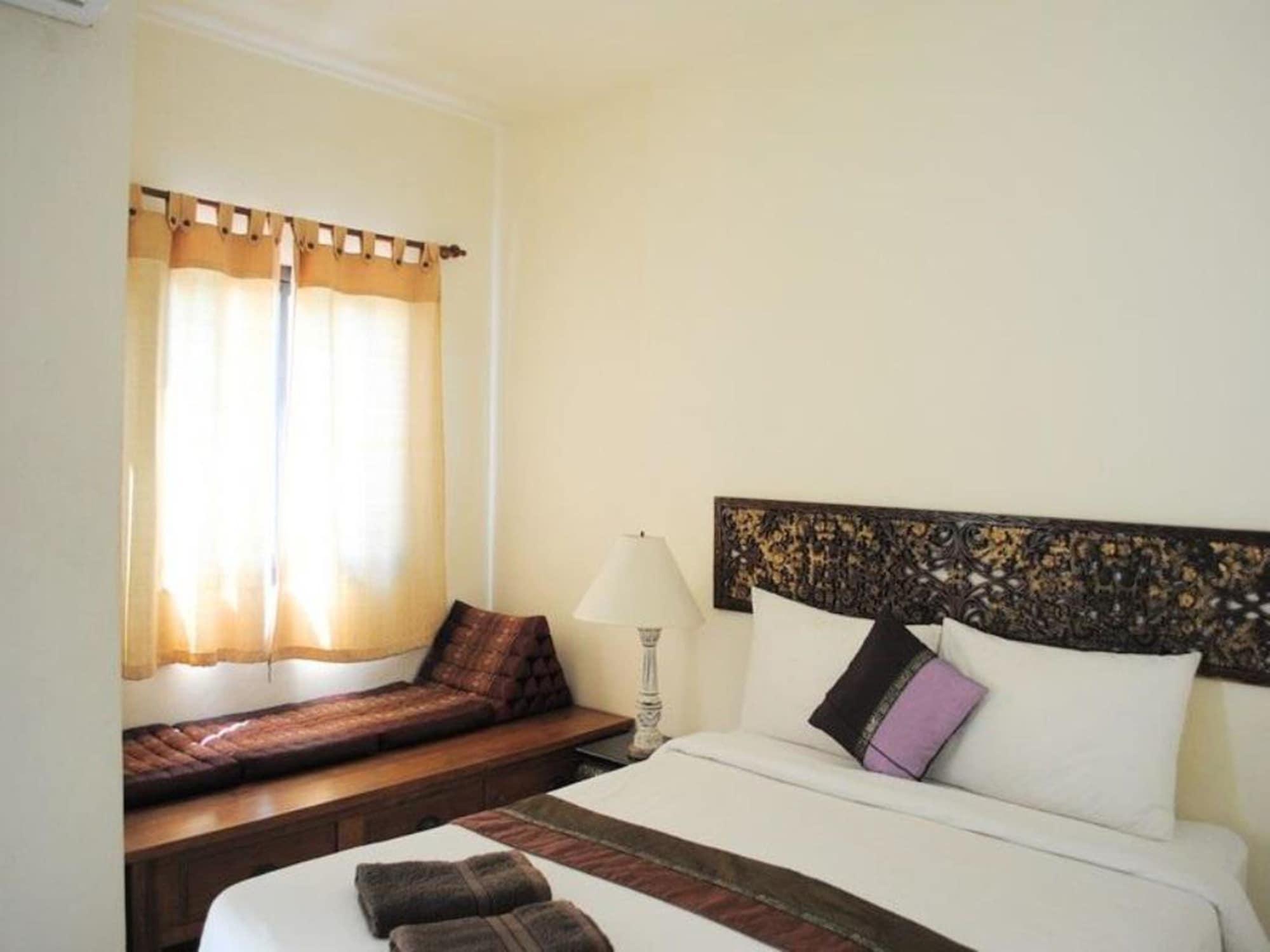 Penzy Guest House Chaweng  Exterior photo