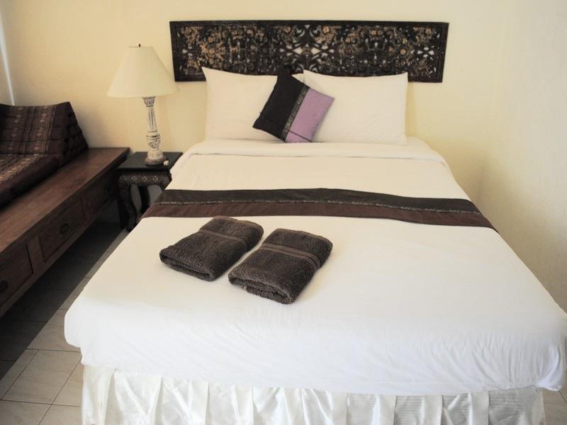 Penzy Guest House Chaweng  Exterior photo